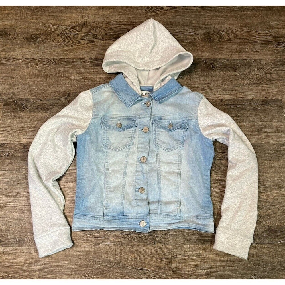 Wallflower The Dreamer Fit Button Up Denim Jacket Hoodie Size M